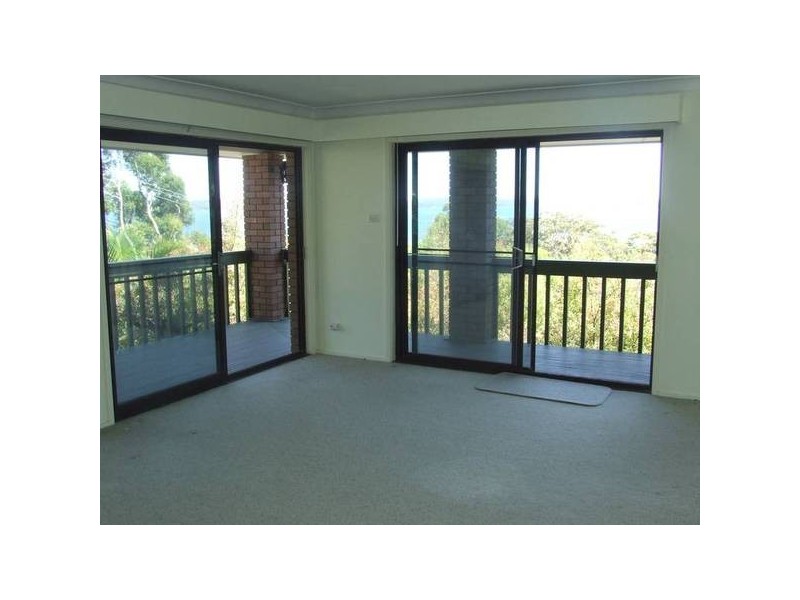 6 Taree Street, Nelson Bay NSW 2315