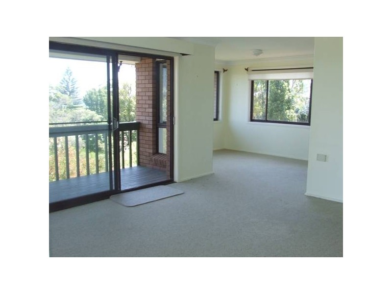 6 Taree Street, Nelson Bay NSW 2315