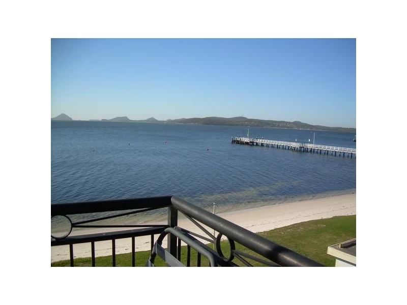 2/137 Soldiers Point Road, Soldiers Point NSW 2317