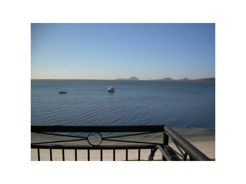 2/137 Soldiers Point Road, Soldiers Point NSW 2317