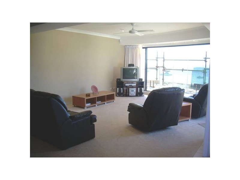 2/137 Soldiers Point Road, Soldiers Point NSW 2317