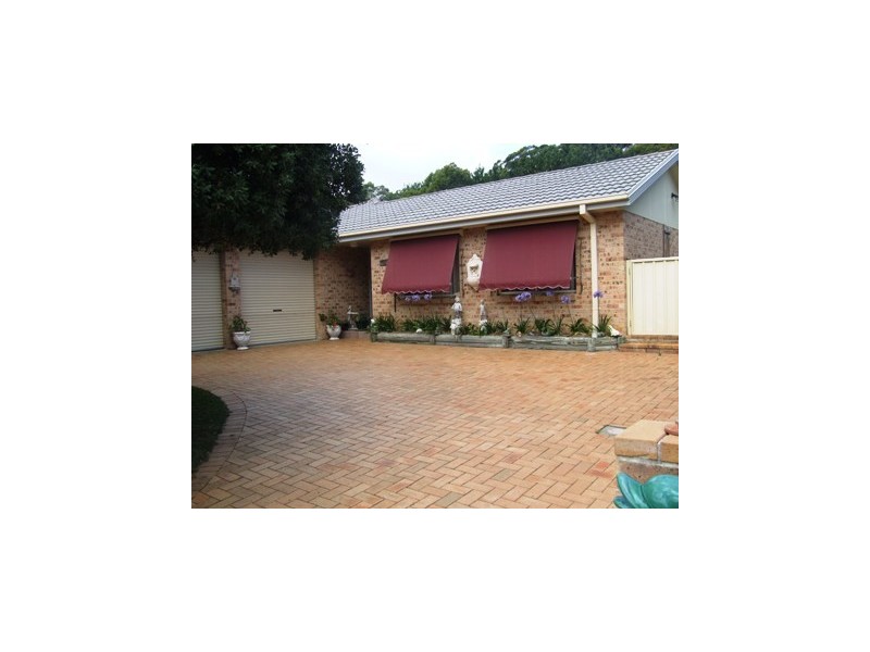 19 Clonmeen Cct, Anna Bay NSW 2316