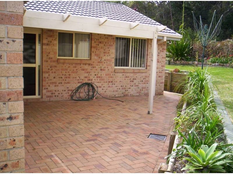 19 Clonmeen Cct, Anna Bay NSW 2316