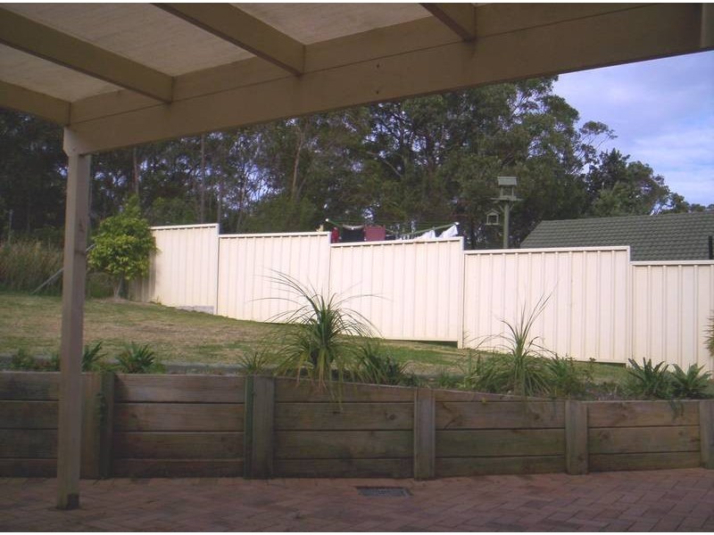 19 Clonmeen Cct, Anna Bay NSW 2316