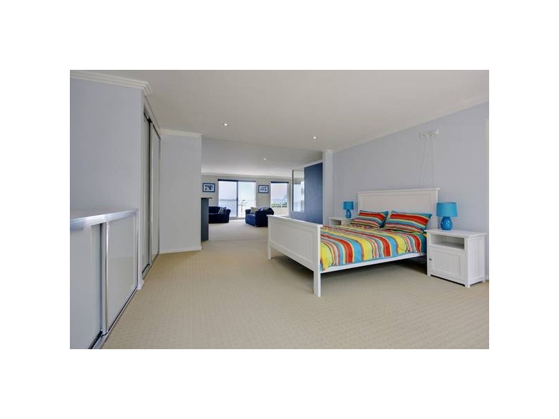 17 Victoria Parade, Nelson Bay NSW 2315