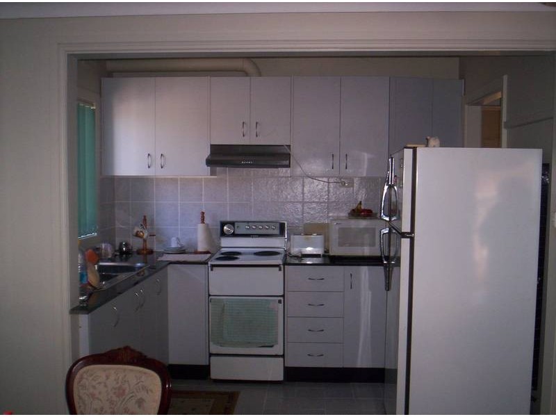 2/11 Government Road, Shoal Bay NSW 2315