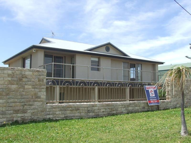 1 Ocean Street, Fishermans Bay NSW 2316