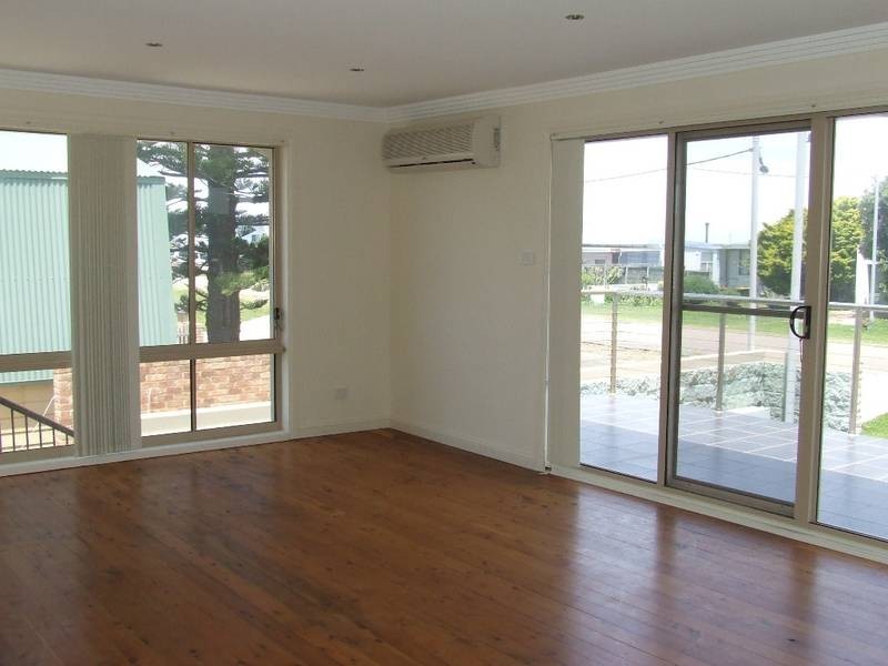 1 Ocean Street, Fishermans Bay NSW 2316