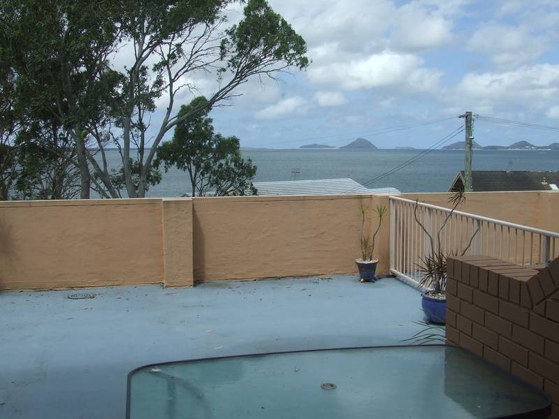 10/5 Mitchell Street, Soldiers Point NSW 2317