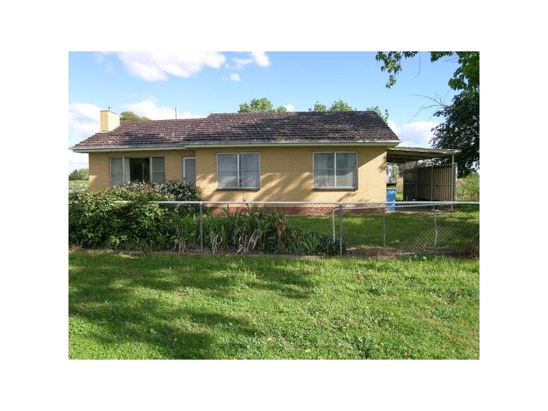 960 New Dookie Road, Pine Lodge VIC 3631