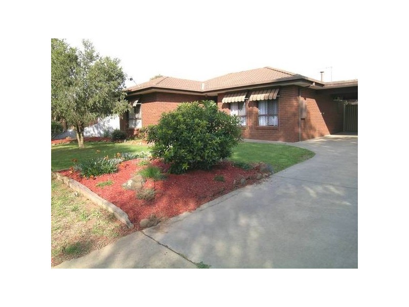 77 Lenne Street, Mooroopna VIC 3629