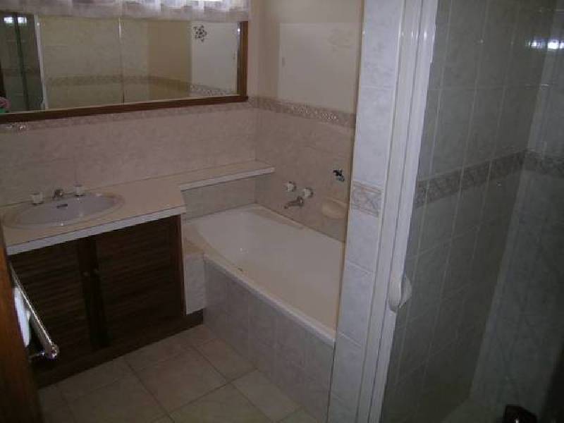 Wright Ave, Shepparton VIC 3630