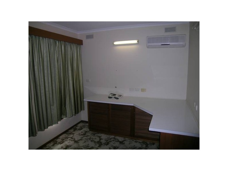 Wright Ave, Shepparton VIC 3630