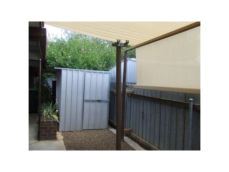 2/18 Lightfoot Street, Shepparton VIC 3630