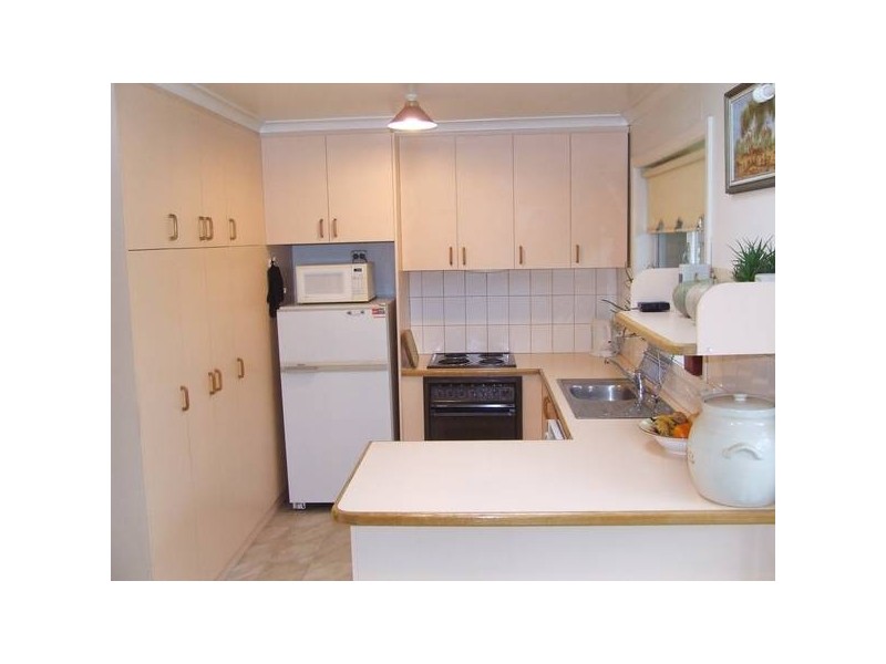 87 Hamilton St, Shepparton VIC 3630