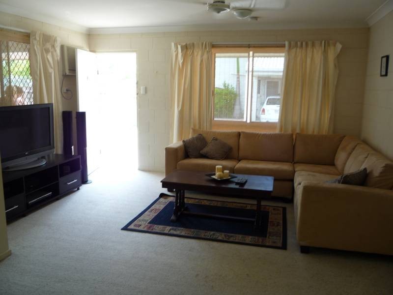 4/49 Camp Street, Mundingburra QLD 4812