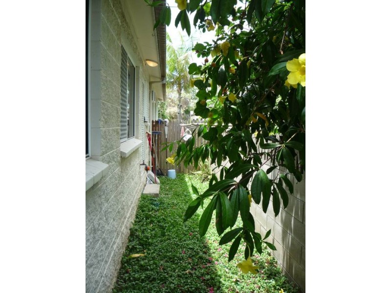 4/49 Camp Street, Mundingburra QLD 4812