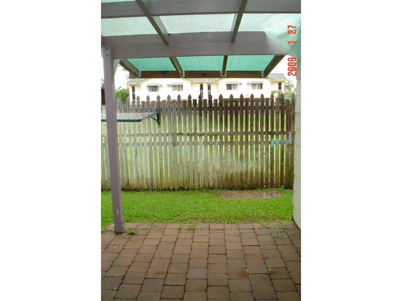 West End QLD 4810