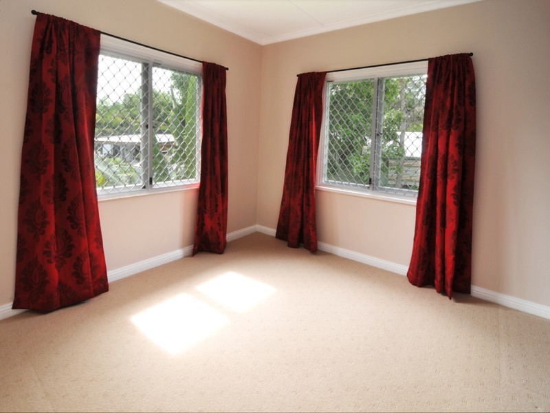 8 Sheffield Street, Gulliver QLD 4812