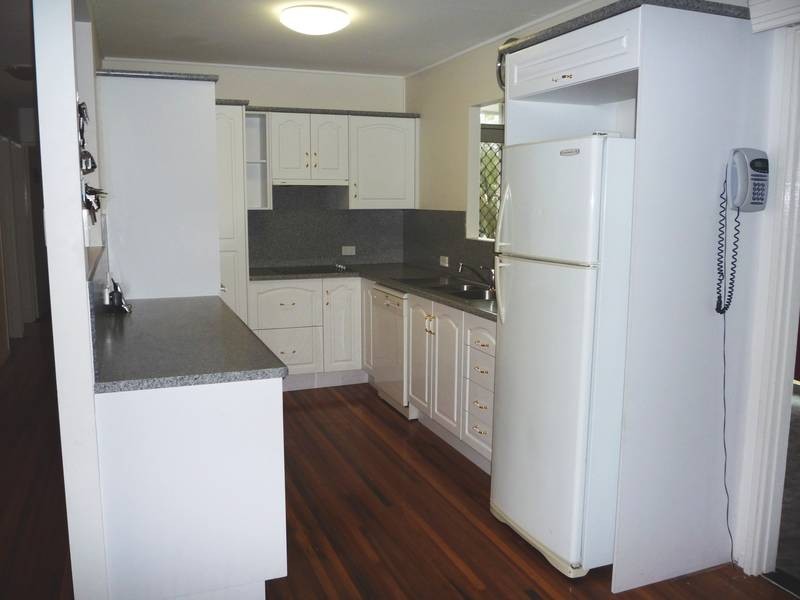 12 Tapiolas Avenue, Kirwan QLD 4817