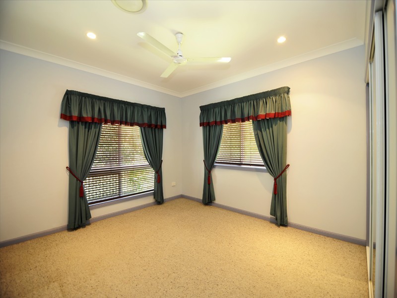 17 Eureka Crescent, Kirwan QLD 4817