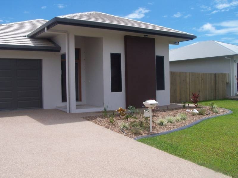 18 Waterstone Terrace, Fairfield Waters, Idalia QLD 4811