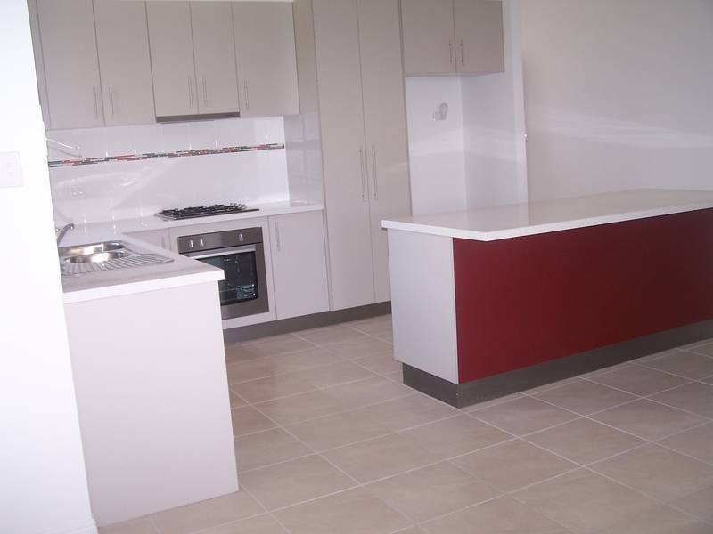 18 Waterstone Terrace, Fairfield Waters, Idalia QLD 4811