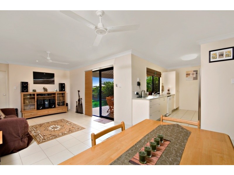 12 Banbury Ct, Kirwan QLD 4817