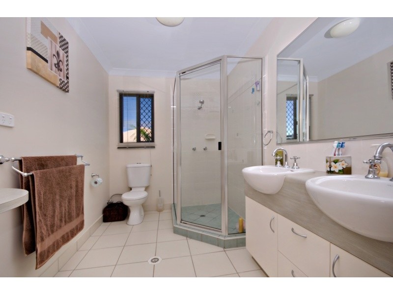 12 Banbury Ct, Kirwan QLD 4817