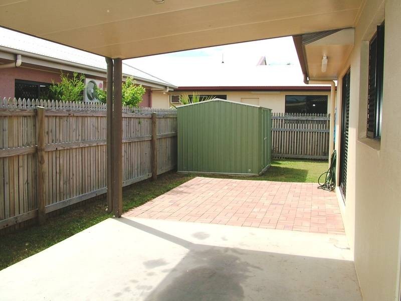 7 Bellamy Street, Rasmussen QLD 4815