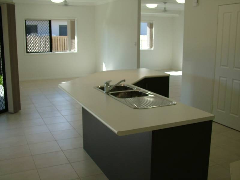 45 Klewarra Boulevard, Riverside Ridge, Douglas QLD 4814