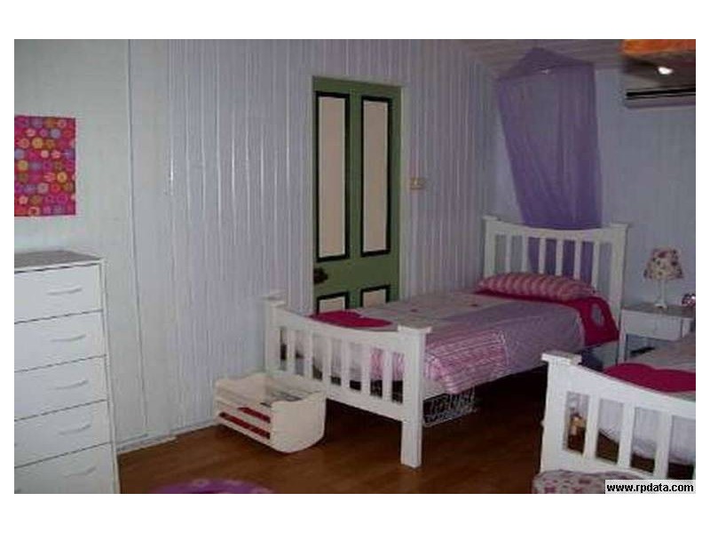 284 Boundary Street, South Townsville QLD 4810