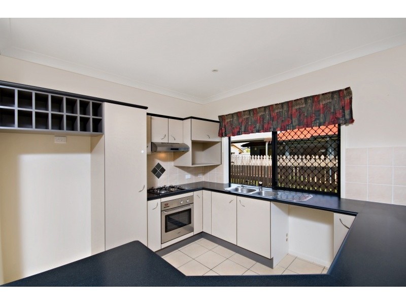 30 Squires Ct, Kirwan QLD 4817