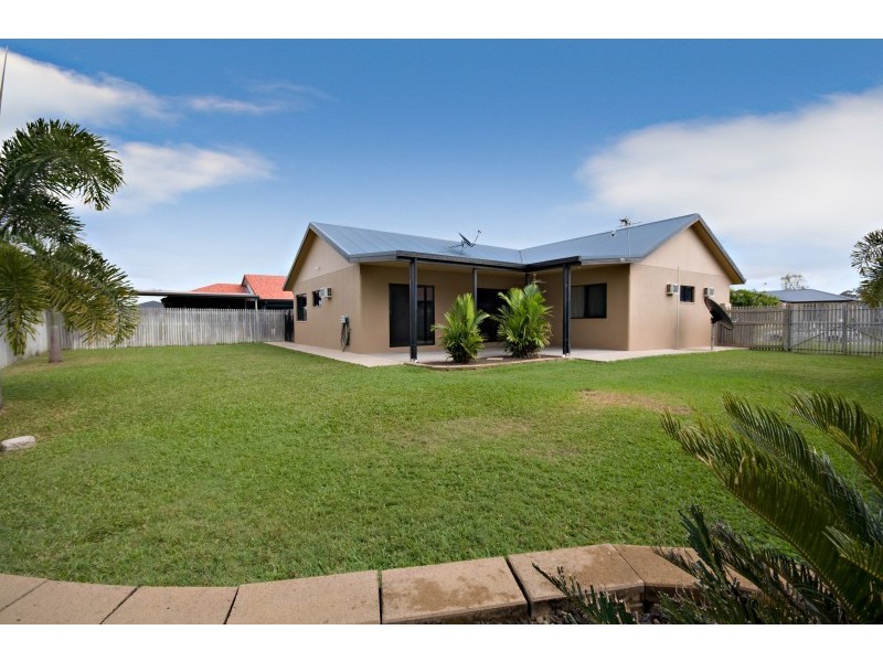 30 Squires Ct, Kirwan QLD 4817