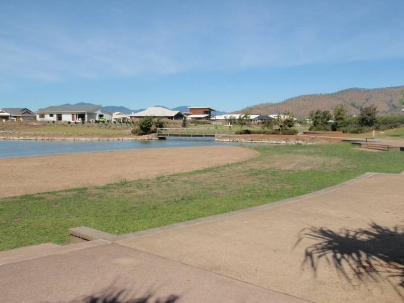 62 Petrie Way, Idalia QLD 4811