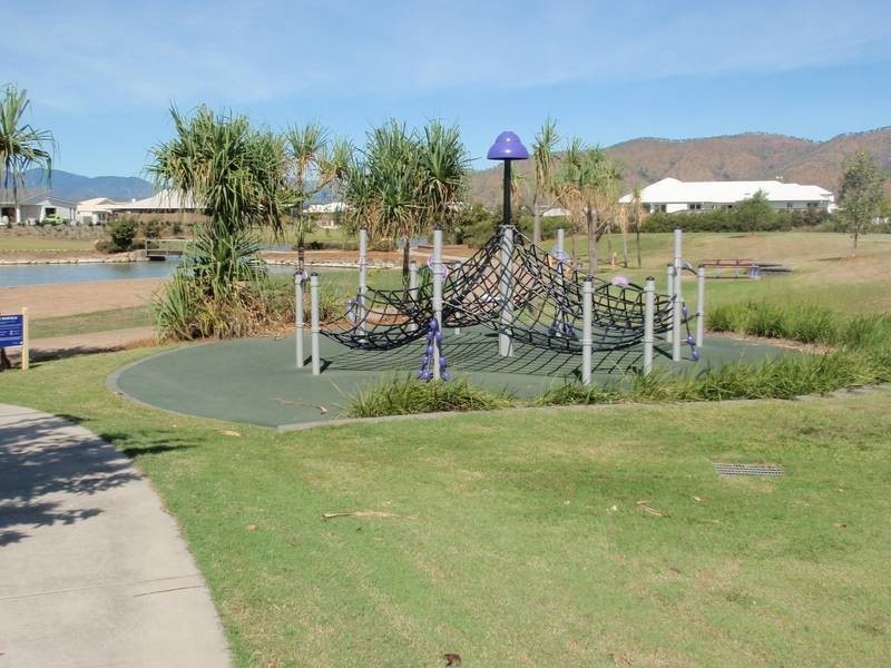 62 Petrie Way, Idalia QLD 4811