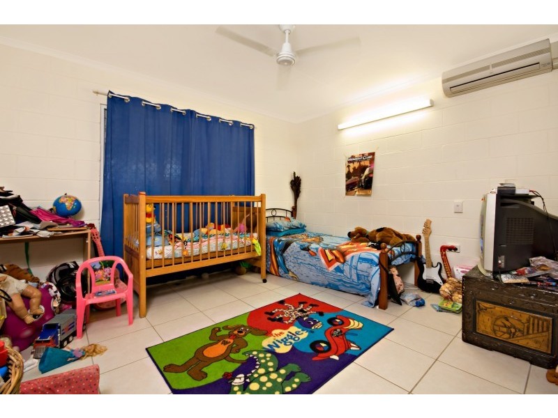 8 Silky Oak Street, Kirwan QLD 4817