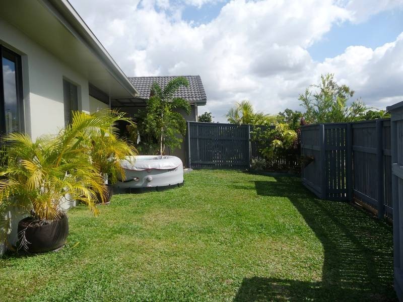 1 Logrunner Avenue, Bohle Plains QLD 4817