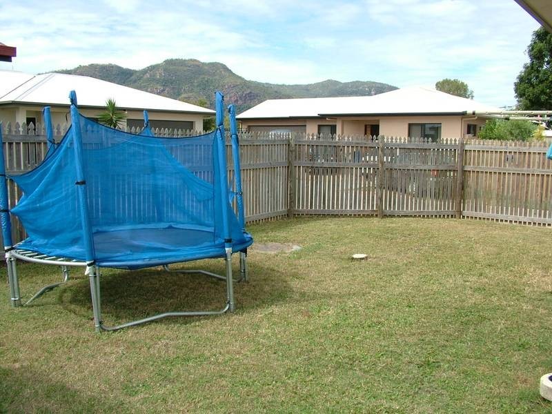 7 Bellamy Street, Rasmussen QLD 4815