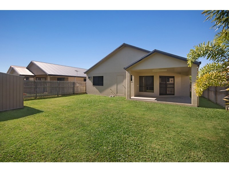 30 Lakeshore Cct, Idalia QLD 4811