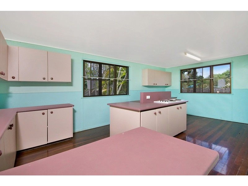 593 Ross River Road, Kirwan QLD 4817