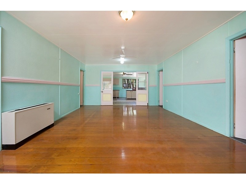 593 Ross River Road, Kirwan QLD 4817