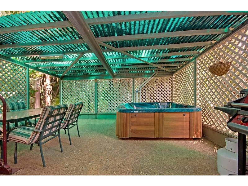5 Wooral St, Cranbrook QLD 4814