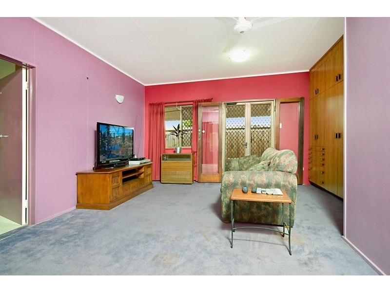 58 Lindsay Street, Rosslea QLD 4812