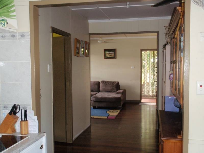 42 Munroe Street, Wulguru QLD 4811