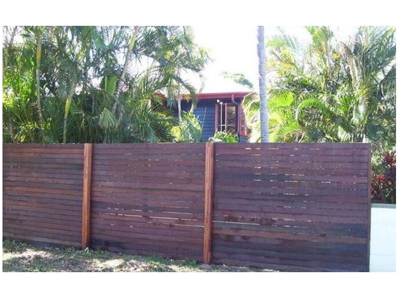 42 Munroe Street, Wulguru QLD 4811