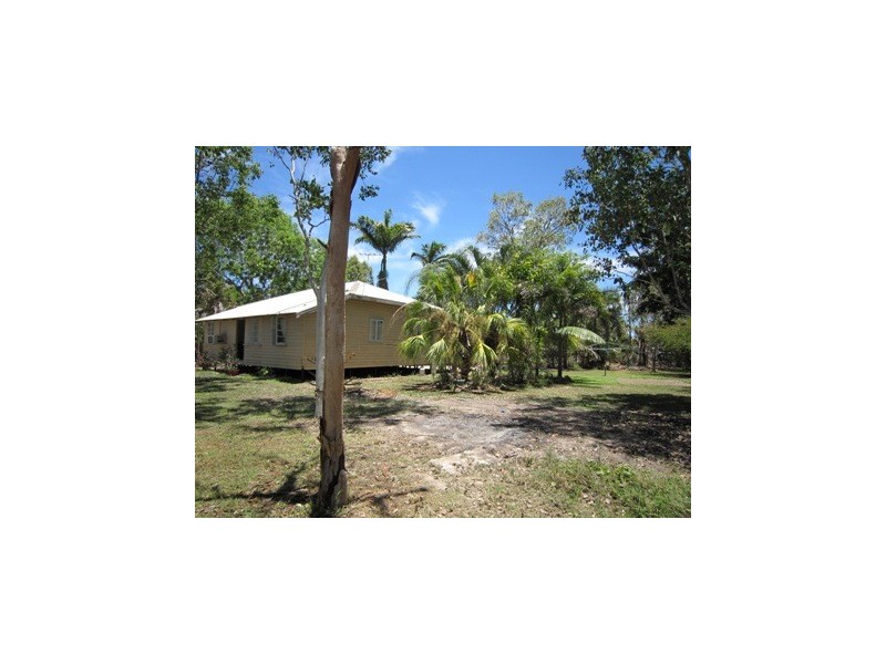 30 Althaus Pde, Yabulu QLD 4818