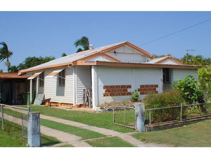 Pimlico QLD 4812