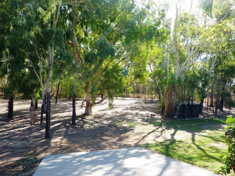 6 Samuel Court, Burdell QLD 4818