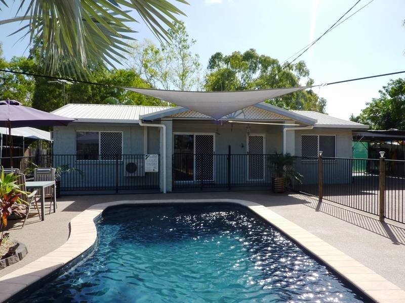 6 Samuel Court, Burdell QLD 4818